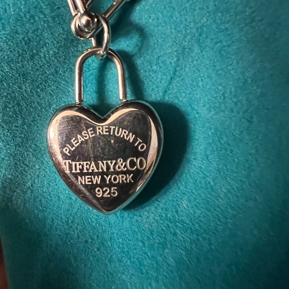 Tiffany & Co. Graduated Link Necklace w/ Return to Tiffany Heart Padlock no box - Picture 7 of 8